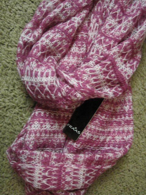 Fashion Reviews: FRAAS infinity scarf