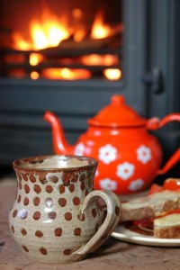 tea-toast-by-the-fire_l