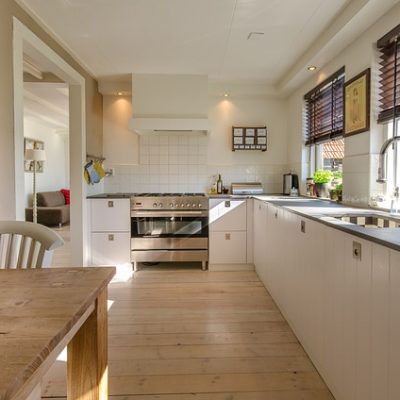 3 Features That Make Your Kitchen Look Dated